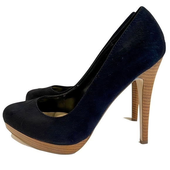 Delicious Shoes - NWOTB - Delicious Sexy Black Suede Platform Pumps Size 8.5